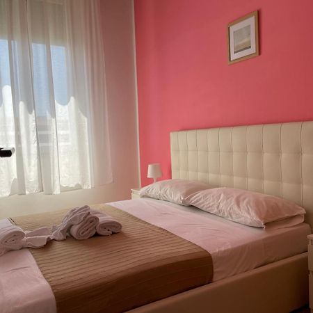 רימיני Hotel Fiammetta מראה חיצוני תמונה