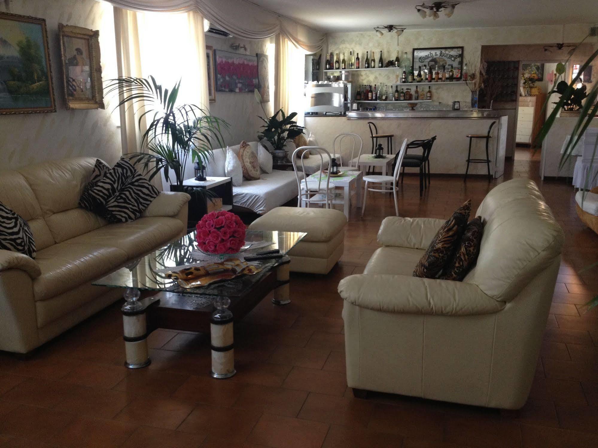 רימיני Hotel Fiammetta מראה חיצוני תמונה