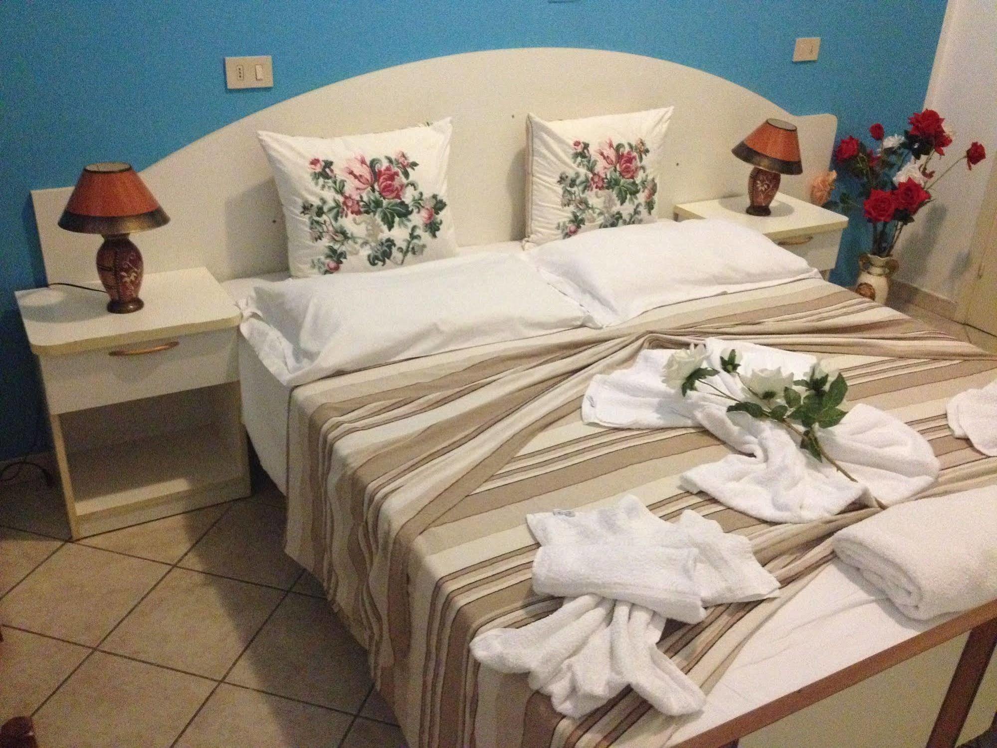 רימיני Hotel Fiammetta מראה חיצוני תמונה